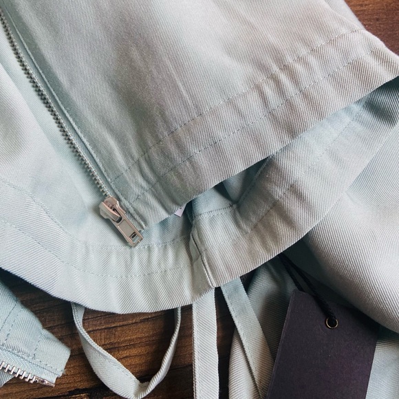 Drawstring Zip-through Cropped Jacket - Picture 7 of 9